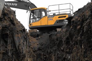 stormwater-retention-system-preparing-for-large-pipes